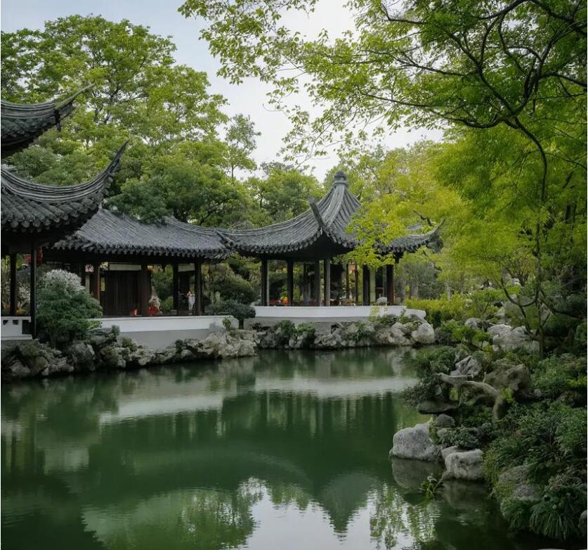 鸡西麻山夜白餐饮有限公司